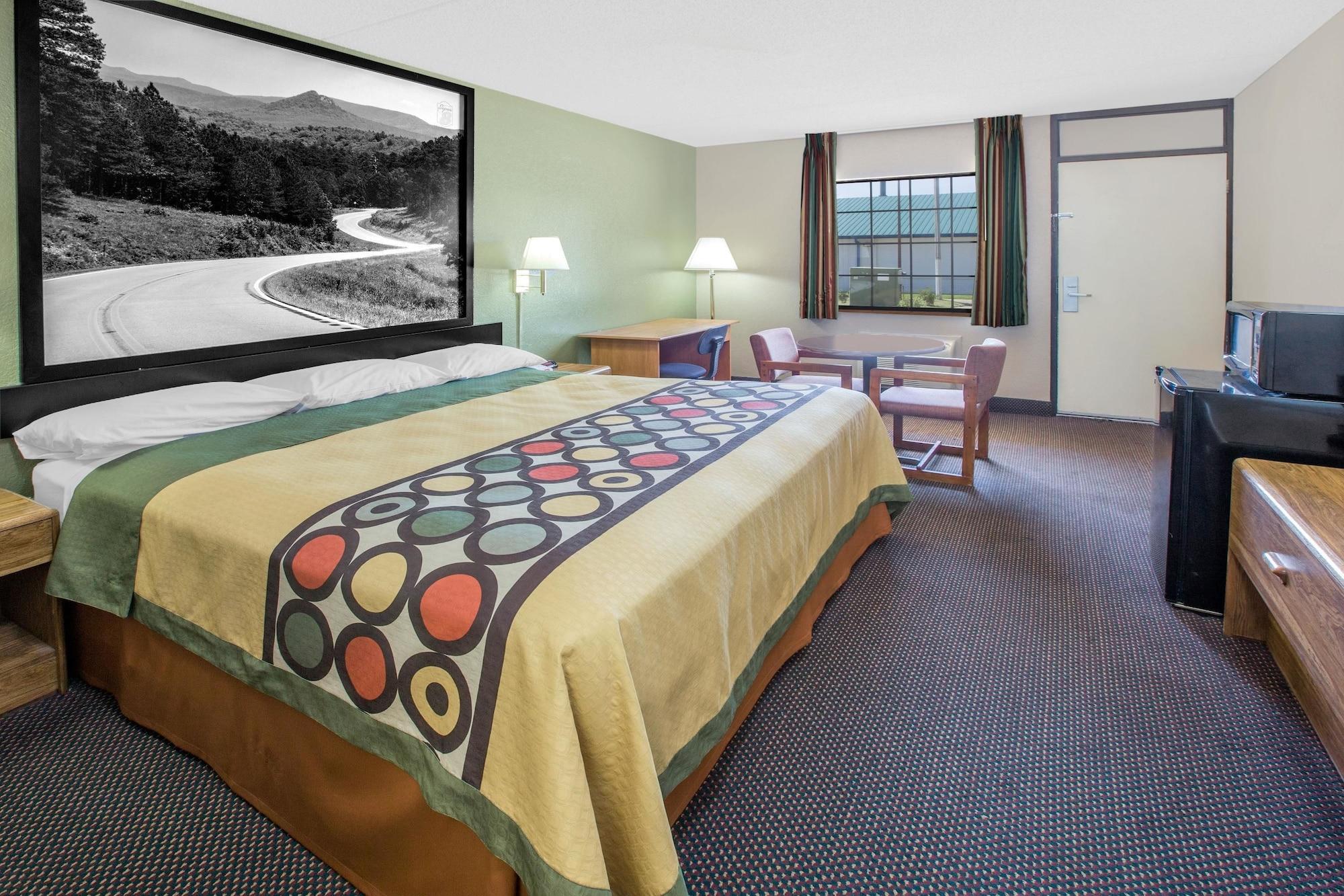Super 8 By Wyndham Clarksville Ar מראה חיצוני תמונה