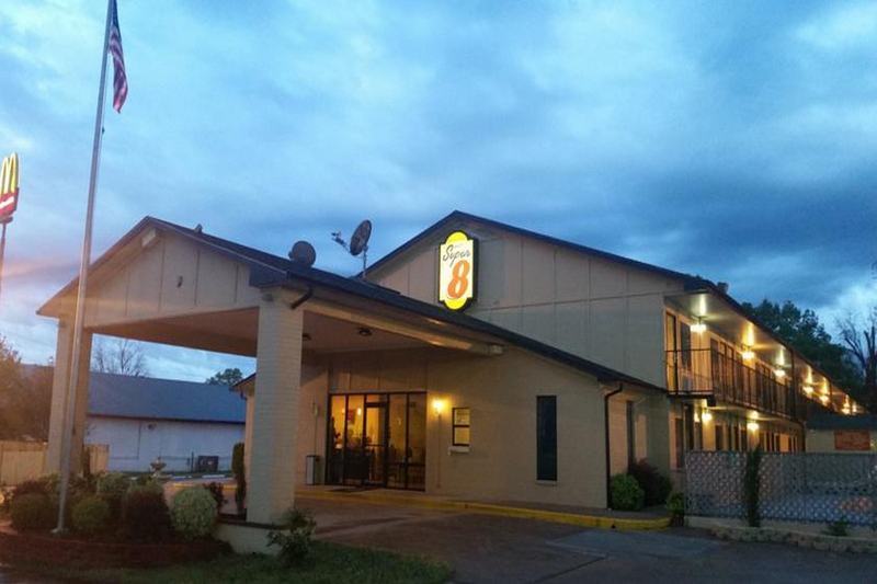 Super 8 By Wyndham Clarksville Ar מראה חיצוני תמונה